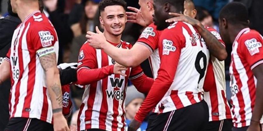 بث مباشر الآن مباراة توتنهام هوتسبير ضد سندرلاند في الدوري الإنجليزي