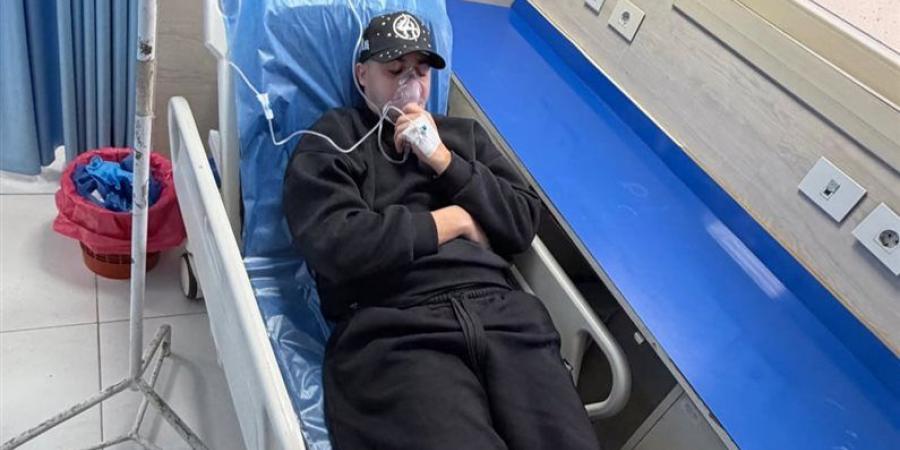 بعد ظهوره بقناع أكسجين.. تطورات الحالة الصحية لـ مصطفى عنبة