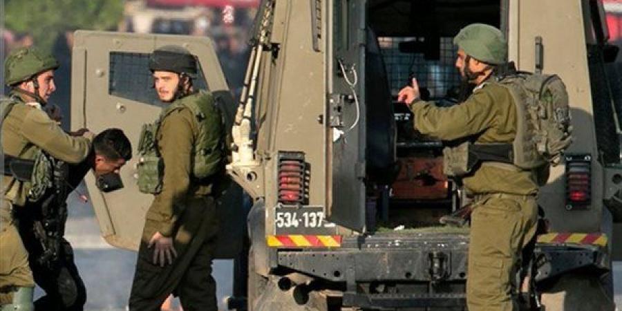 الاحتلال يعتقل فلسطينيين شرق القدس
