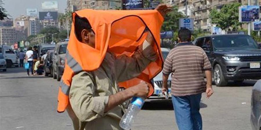 موجة حارة تضرب مصر.. موعد الذروة ودرجات الحرارة المتوقعة (بث مباشر)