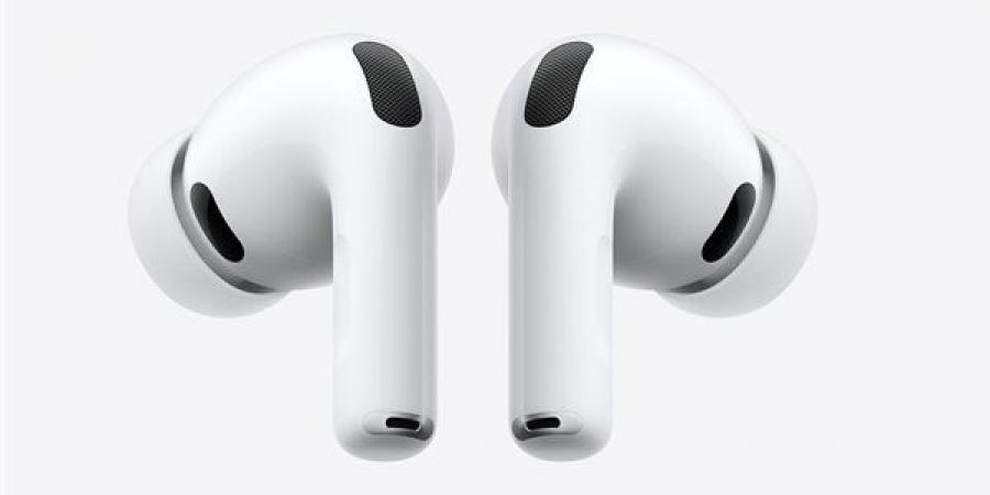 دليل العناية الفائقة.. كيف تحافظ على سماعات AirPods كالجديدة؟