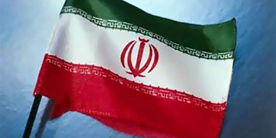 إيران: بزشكيان أكد لماكرون بإن أي تهديد لأمن مضيق هرمز ستكون له تداعيات