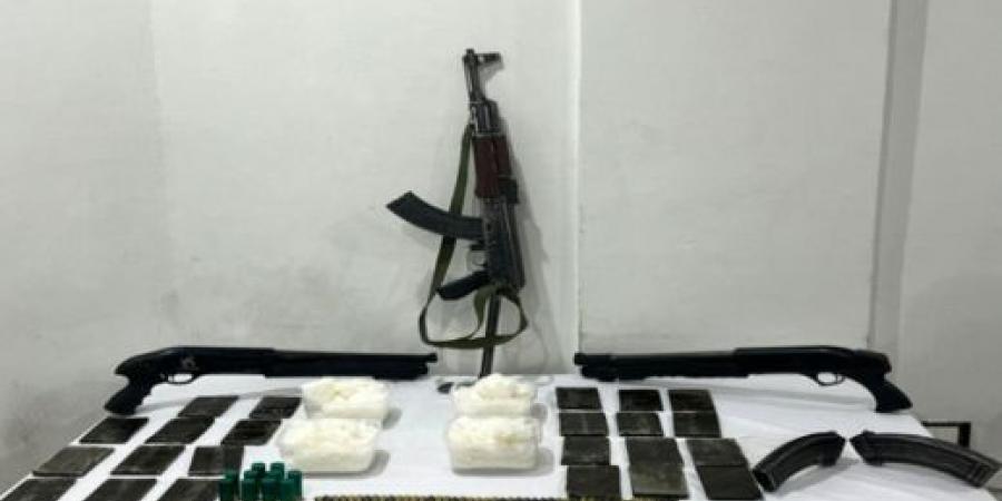 مصرع 3 عناصر وضبط ترسانة أسلحة ومخدرات بـ 100 مليون جنيه