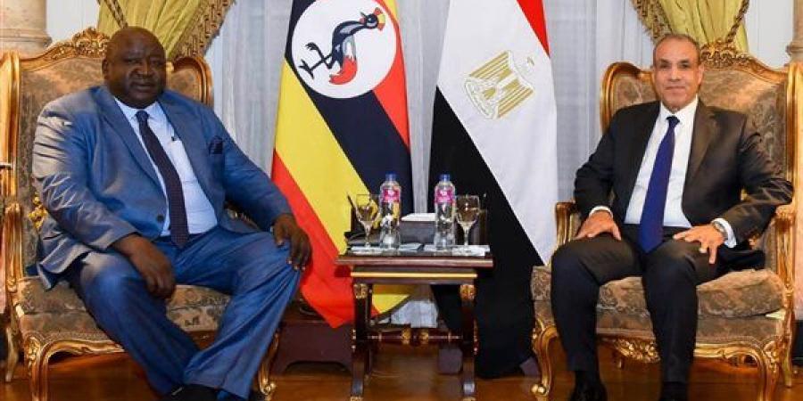 مشاورات مصرية أوغندية لتعزيز التنمية والتكامل الاقتصادي