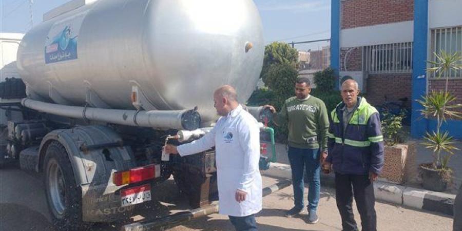 القلوبية تدفع بسيارات مياه شرب نقية للمواطنين في حدائق القناطر الخيرية