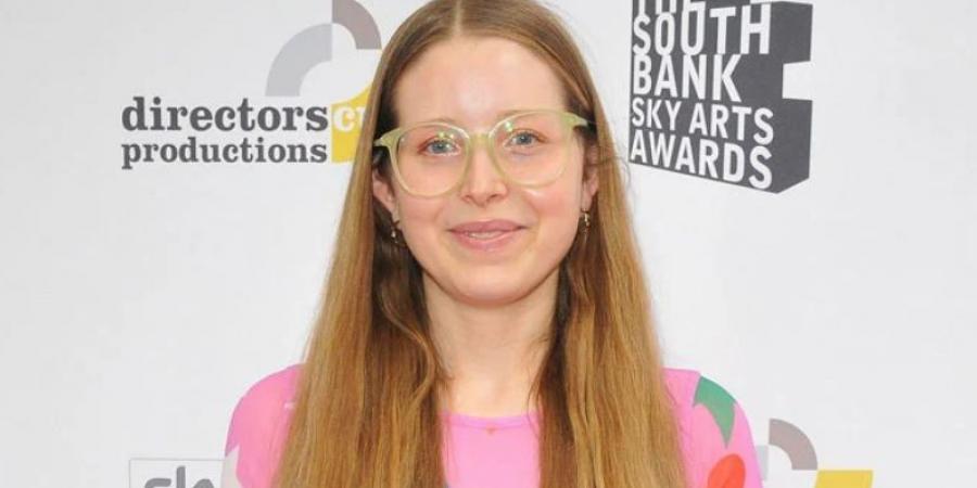 خطوبة نجمة هاري بوتر جيسي كيف بعد علاقة دامت 12 عامًا