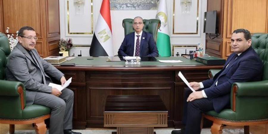 محافظ الجيزة: تجهيز 8 مواقع تخزينية لاستلام القمح المحلي