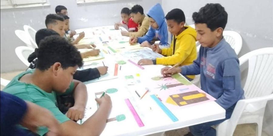 بلمسات إبداعية.. "شباب بني صالح" بالفشن ينظم مسابقة فنية احتفالًا بأعياد الربيع