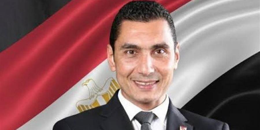 وزير الشباب والرياضة يعين عبدالقادر لمراكز الشباب وحركة تغيرات واسعة بالوزارة