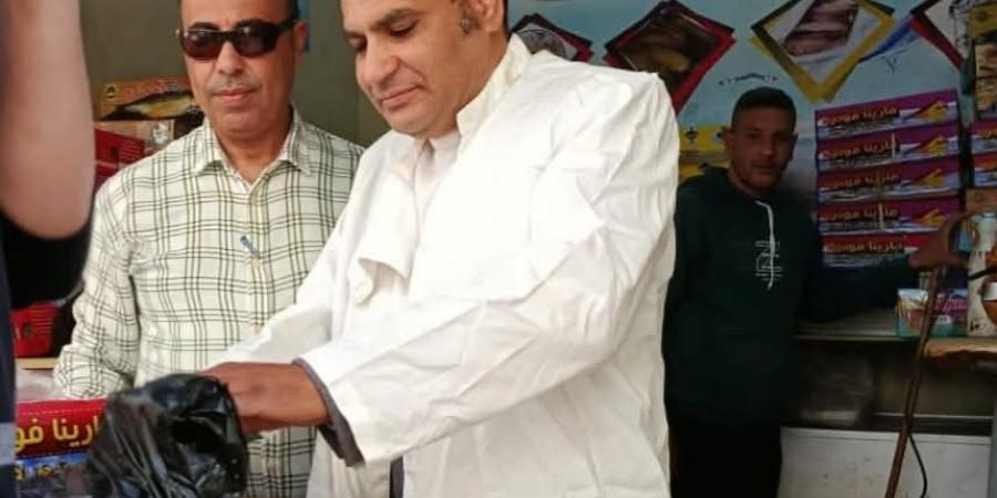 ضبط 36 كيلو أسماك مملحة غير صالحة للاستهلاك بالفيوم