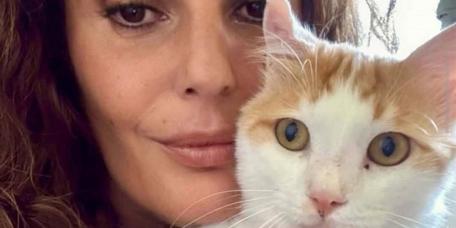 لحظات إنسانية مع حيواناتها الأليفة.. فيدرا: «الحب كله»