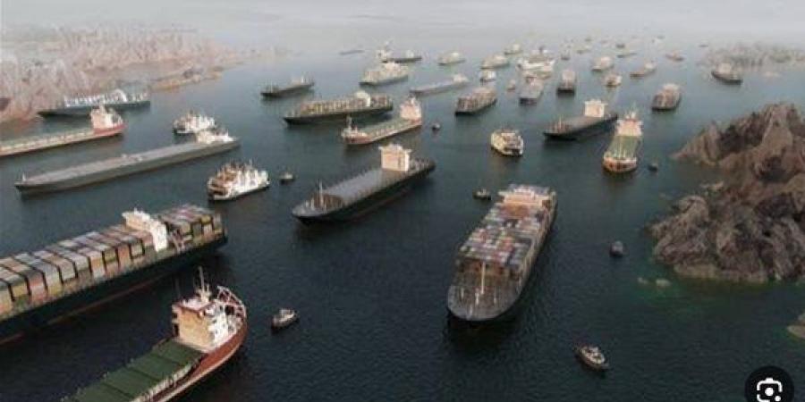 صحيفة أمريكية: أكثر من 20 سفينة عبرت مضيق هرمز خلال 24 ساعة