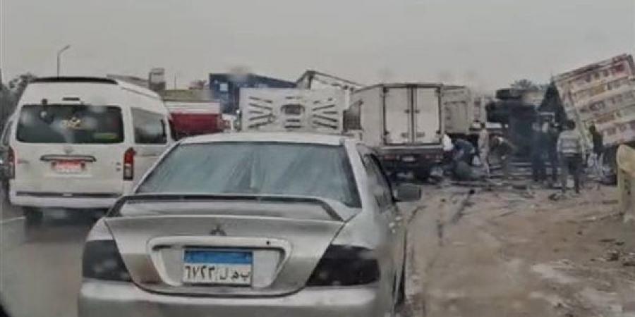 إصابة شخص دهسًا أسفل عجلات سيارة مسرعة في الهرم