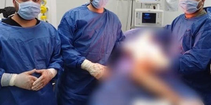 نجاح جراحة دقيقة لتركيب "نصف مفصل أسمنتي" بمستشفى العدوة