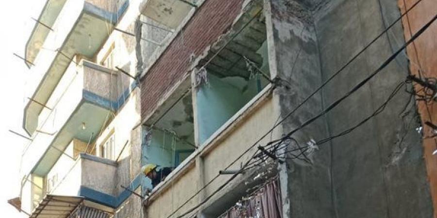 رئيس حي وسط تكشف سبب انهيار عقار الإسكندرية