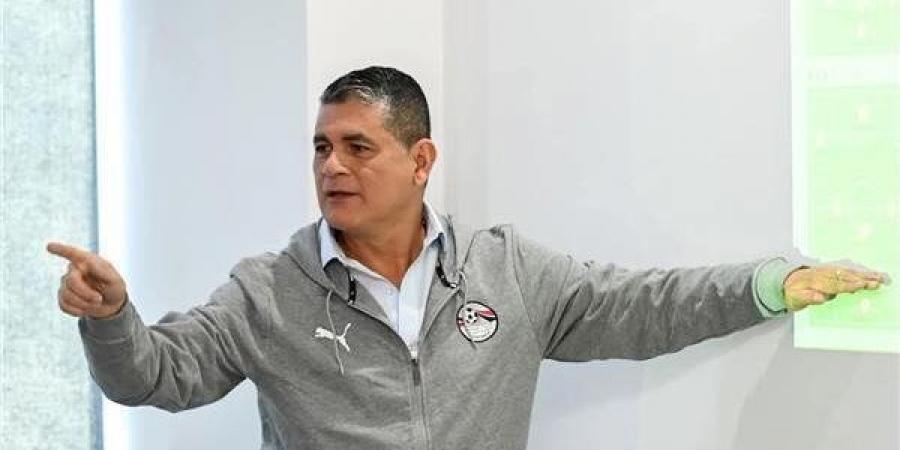 الأهلي يهدد الجبلاية بورقة الفيفا.. ويطالب برحيل أوسكار رويز