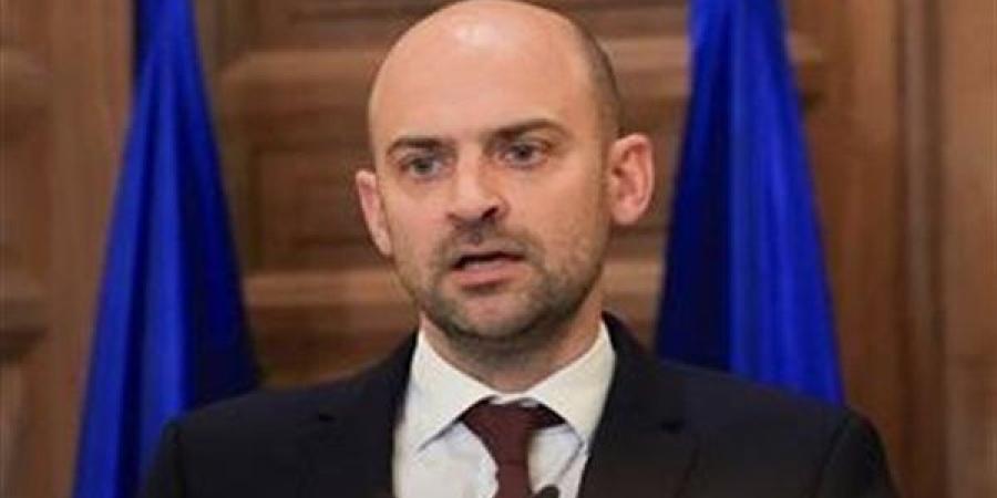 وزير خارجية فرنسا: المياه الدولية ملكية مشتركة ولا يحق لأي طرف عرقلتها