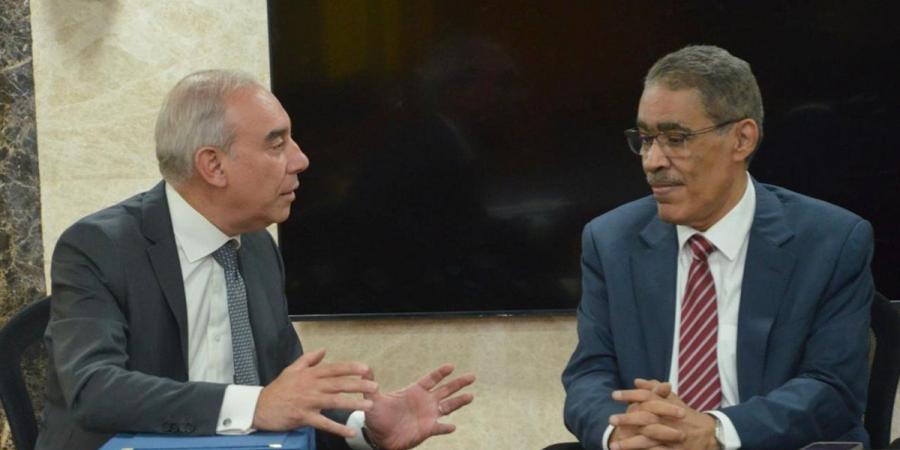 مجلس إدارة "هيئة الاستعلامات" يعقد اجتماعه الأول بعد إعادة تشكيله ويكرم الوزير ضياء رشوان