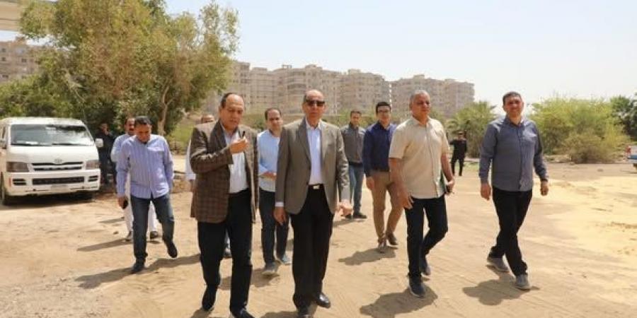 محافظ المنيا يتفقد مشروع تطوير الاستاد الرياضي