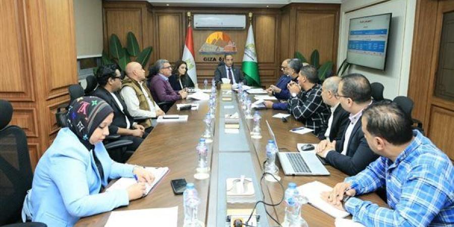 محافظ الجيزة يوجه بتسريع إنشاء السوق الحضاري بالبراجيل للقضاء على العشوائية