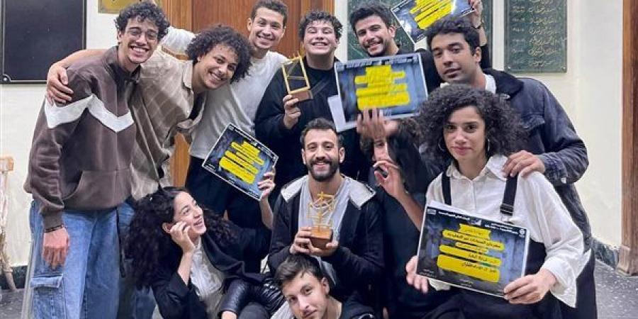 "وليمة عيد" على مسرح نهاد صليحه 16 و17 أبريل