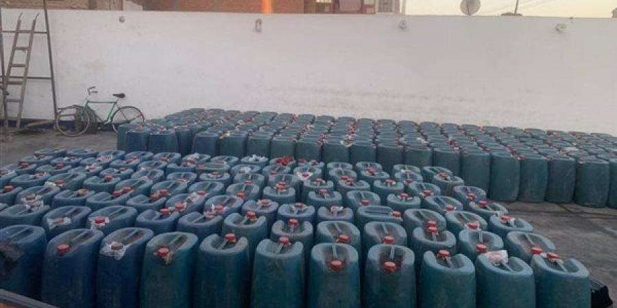 تهريب 540 ألف لتر من السولار والبنزين فى خزانات خفية وبيارات سرية