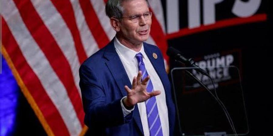 وزير الخزانة الأمريكي: لن نجدد التراخيص التي سمحت بشراء النفط الروسي والإيراني