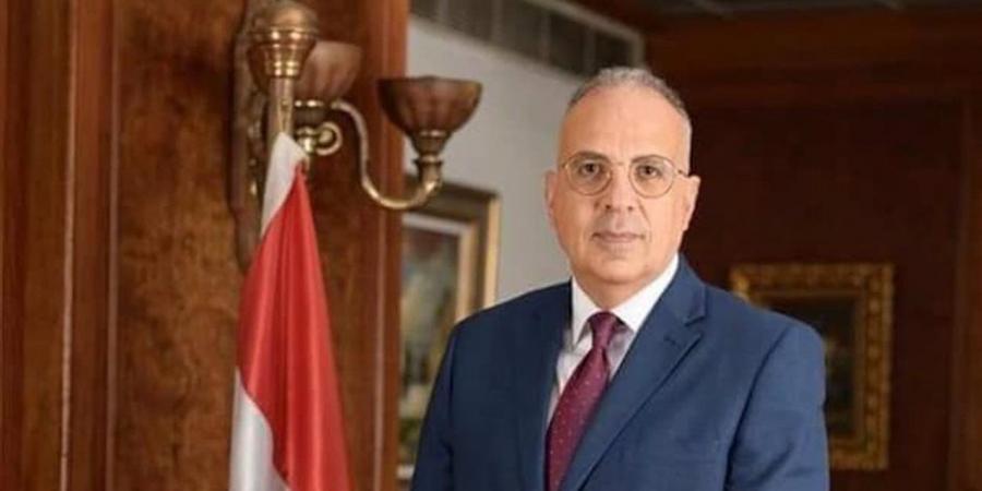 وزير الري يبحث موقف مشروع المسار الناقل لمياه الصرف الزراعي لمحطة الدلتا الجديدة للمعالجة