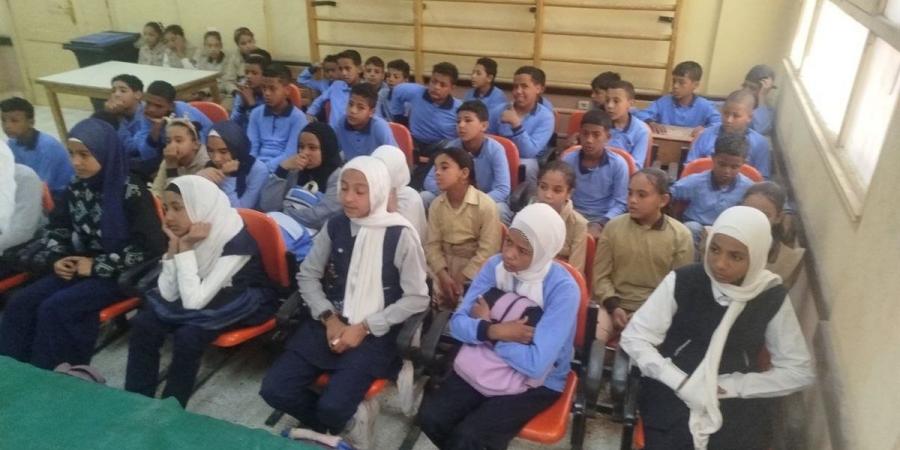 ورش ومحاضرات وأمسيات.. “ثقافة الأقصر” تحتفي بأعياد الربيع