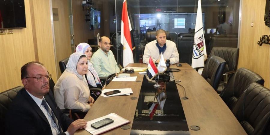 سكرتير عام بني سويف يشارك في اجتماع وزارة التنمية المحلية لمتابعة تكويد الأشجار