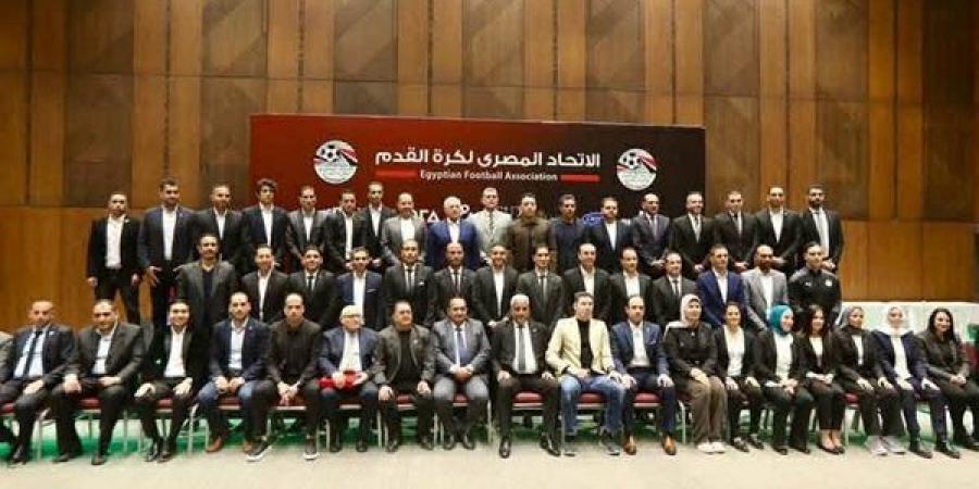 ‏أسباب غياب 3 حكام عن تسلم الشارة الدولية