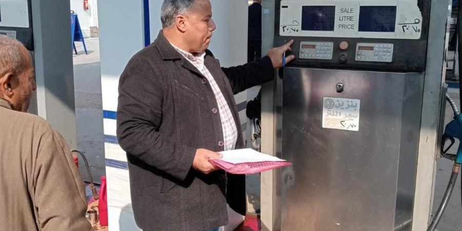 تموين قنا يضبط صاحب محطة وقود بتهمة تهريب 16 ألف لتر سولار لبيعها في السوق السوداء