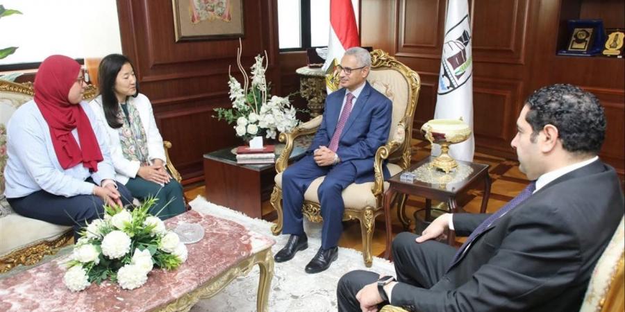 محافظ بني سويف يسقبل فريق الدعم الفني بـ"التنمية المحلية" وبرنامج الأمم المتحدة الإنمائي