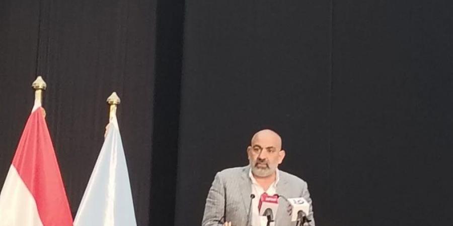 محسن منصور يدعو لتشكيل لجنة تأسيسية والاستعانة بالنجوم لدعم فرقة ماسبيرو المسرحية