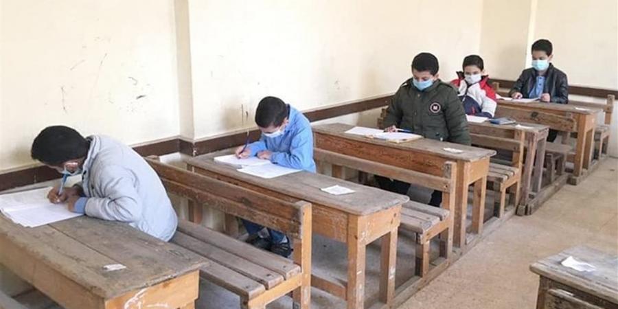 مواعيد امتحانات آخر العام 2026 في مصر.. جدول كامل لصفوف النقل والثانوية العامة والدبلومات الفنية