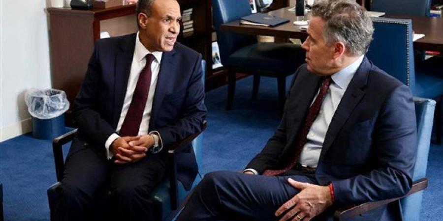 وزير الخارجية يلتقي رئيس اللجنة الفرعية للشرق الأوسط بلجنة العلاقات الخارجية بمجلس الشيوخ الأمريكي