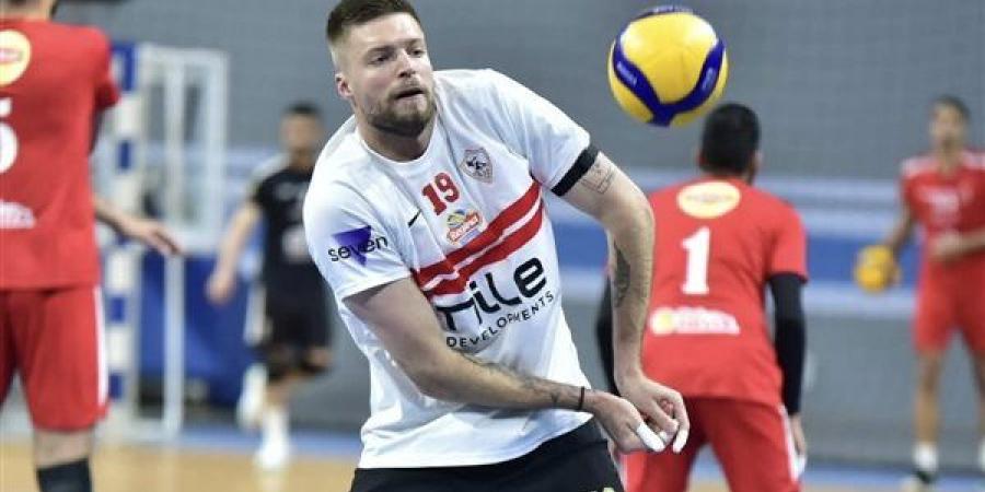 الزمالك يرد على أزمة محترف فريق الكرة الطائرة