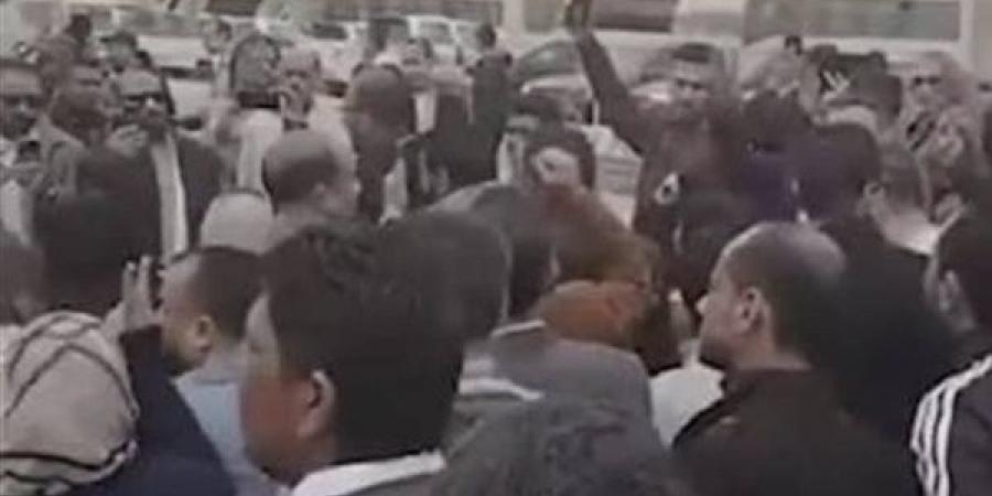 7 مطالب للآباء لتحقيق التوازن المفقود