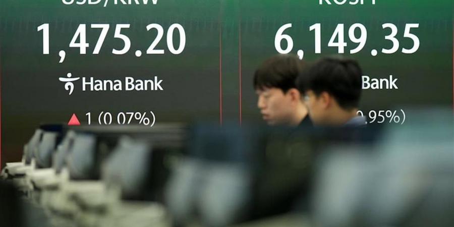 توقعات تمديد الهدنة بين واشنطن وطهران تقود أسعار النفط للاستقرار