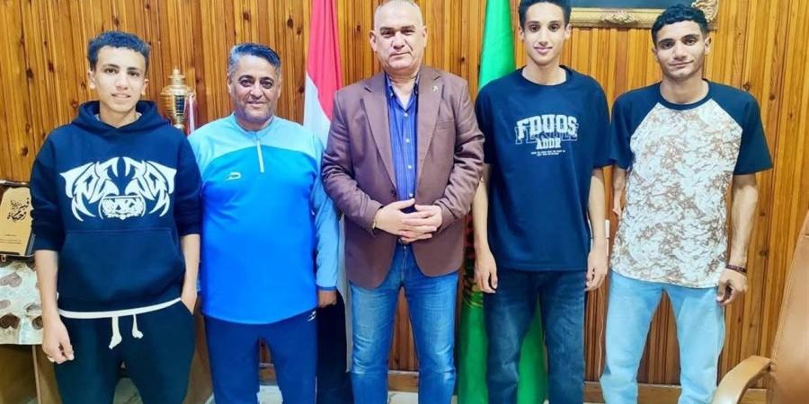 مركز التنمية الشبابية بالسادات يواصل تجهيزاته لفعاليات بطولة الجمهورية لألعاب القوى البارالمبية