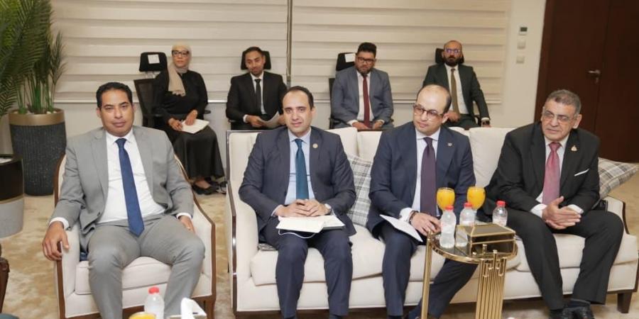 السبكي يبحث مع أعضاء مجلسي النواب والشيوخ عن محافظة الإسماعيلية دعم وتعزيز الخدمات الصحية