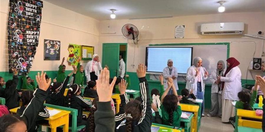 توعية 400 طفل بالمدارس للعناية بالأسنان بالإسماعيلية