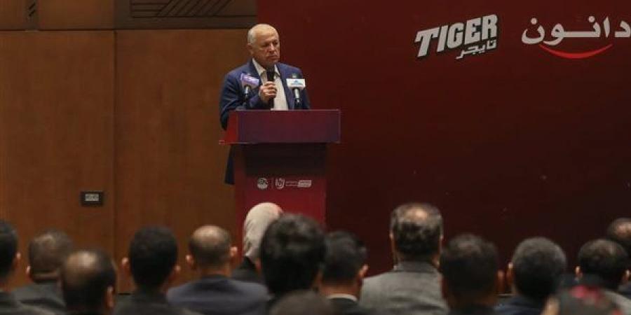 أبوريدة: أخطاء التحكيم ظاهرة عالمية.. ونتحدى ضغوط السوشيال ميديا