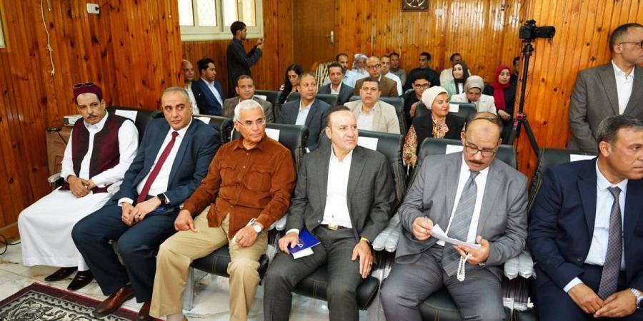 نائب محافظ مطروح يفتتح أعمال تطوير مستشفى الحمام المركزي