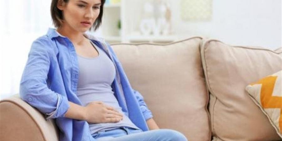 أستاذ أمراض نساء وتوليد يوضح خطورة الحمل المتكرر دون فاصل زمني مناسب