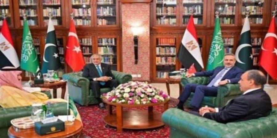 عاجل.. بدء الاجتماع الرباعي لوزراء خارجية مصر والسعودية وتركيا وباكستان في أنطاليا