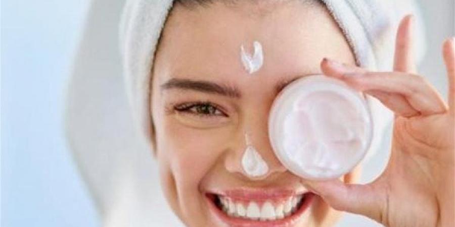 ترطيب طبيعي للبشرة.. وصفات بسيطة تناسب جميع الأنواع