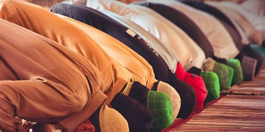 موعد أذان العشاء اليوم الجمعة 17 إبريل 2026 في مصر بالتوقيت المحلي