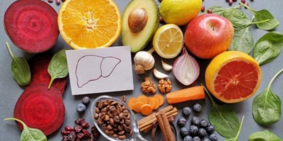 أطعمة تنظف الكبد بشكل طبيعي.. نظام غذائي بسيط يعزز صحة جسمك