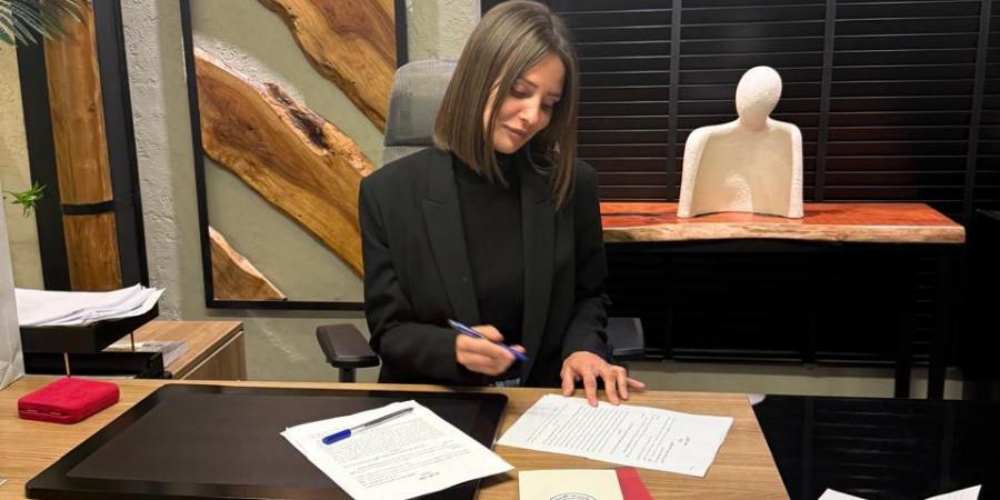 إيمان العاصي تخوض البطولة المطلقة للمرة الثالثة في "إنفصال" والعرض قريبا.. تفاصيل